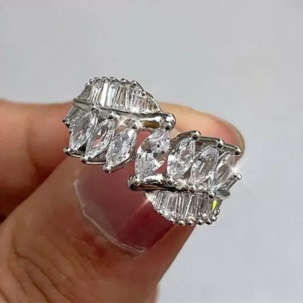 💞Classy 925 Silver Plated Multi Marquise Cut CZ Ring, MARR9417